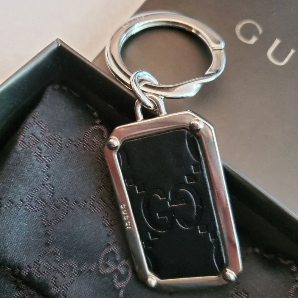GUCCI Key Ring Shima Dark Brown Leather & Silver Metal Men's Keychain Bag Charm